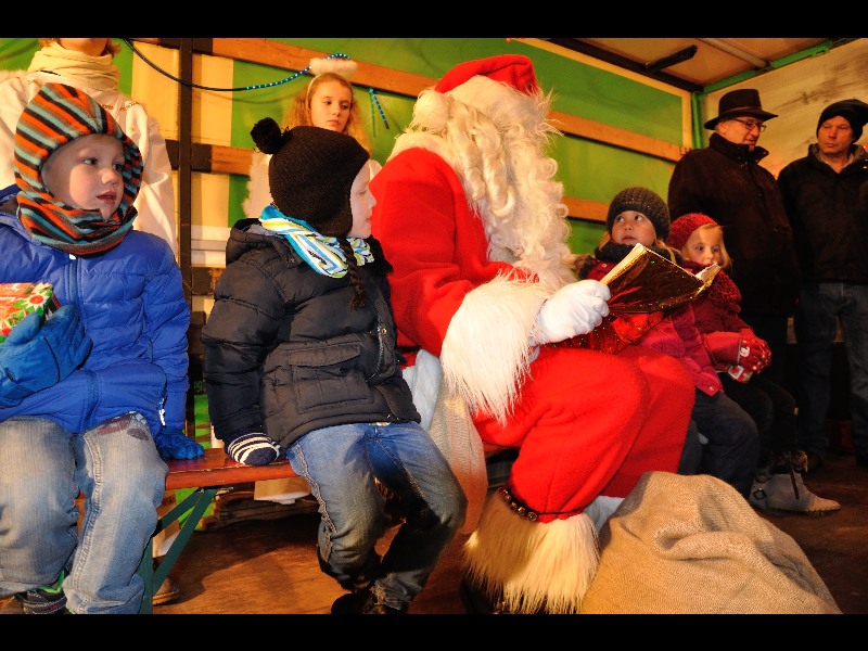 D90_20141214_38247